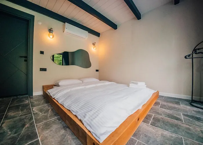 Moonsa Boutique וילה ספנג'ה