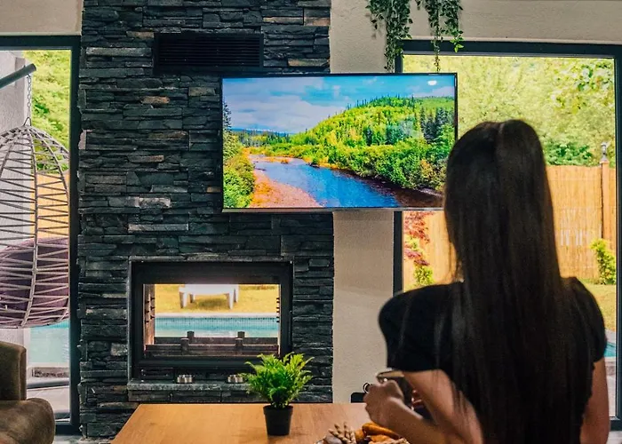 וילה Moonsa Boutique ספנג'ה