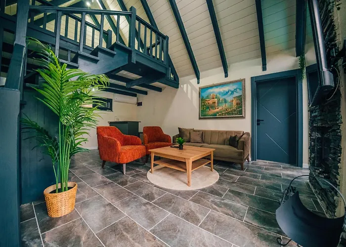 וילה Moonsa Boutique *