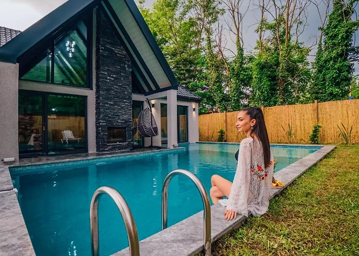 וילה Moonsa Boutique