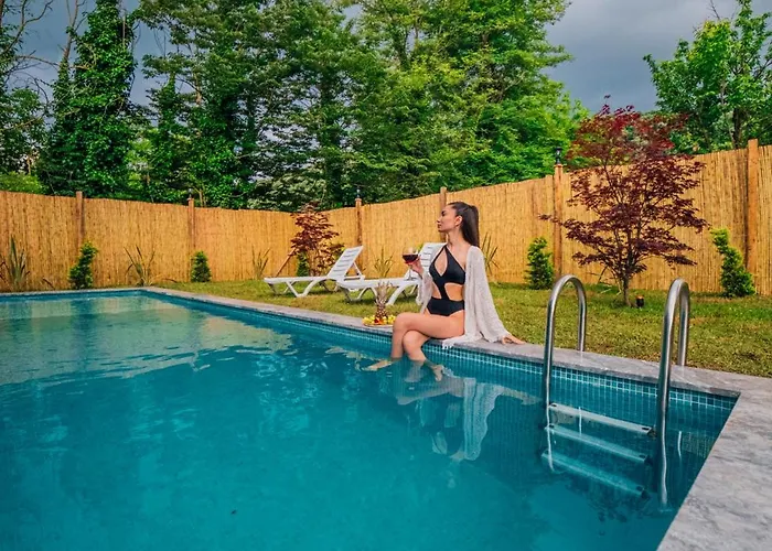 וילה Moonsa Boutique