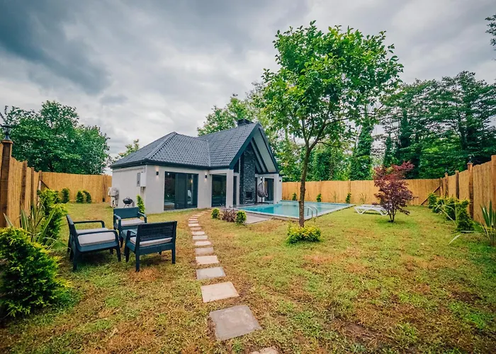 וילה Moonsa Boutique