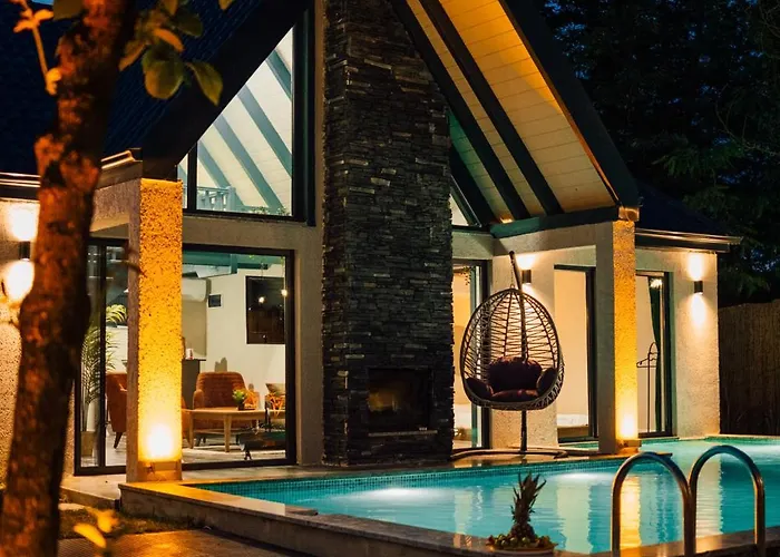 וילה Moonsa Boutique ספנג'ה